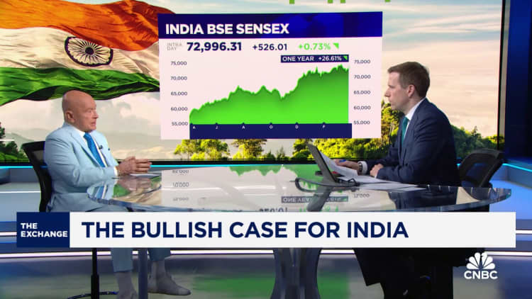 Here's why veteran investor Mark Mobius is bullish on India